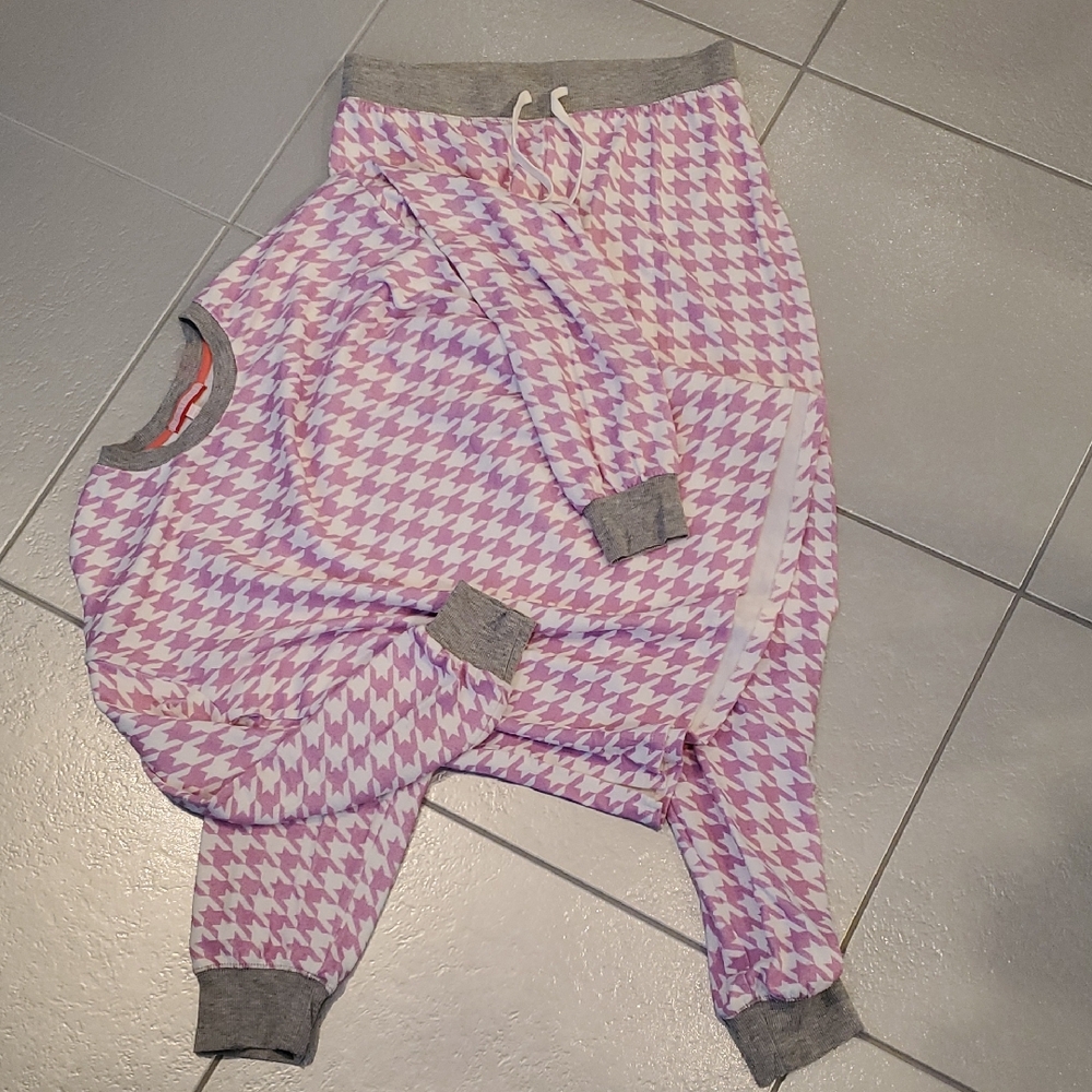 Pink, Ivory And Gray Houndstooth Pajamas.